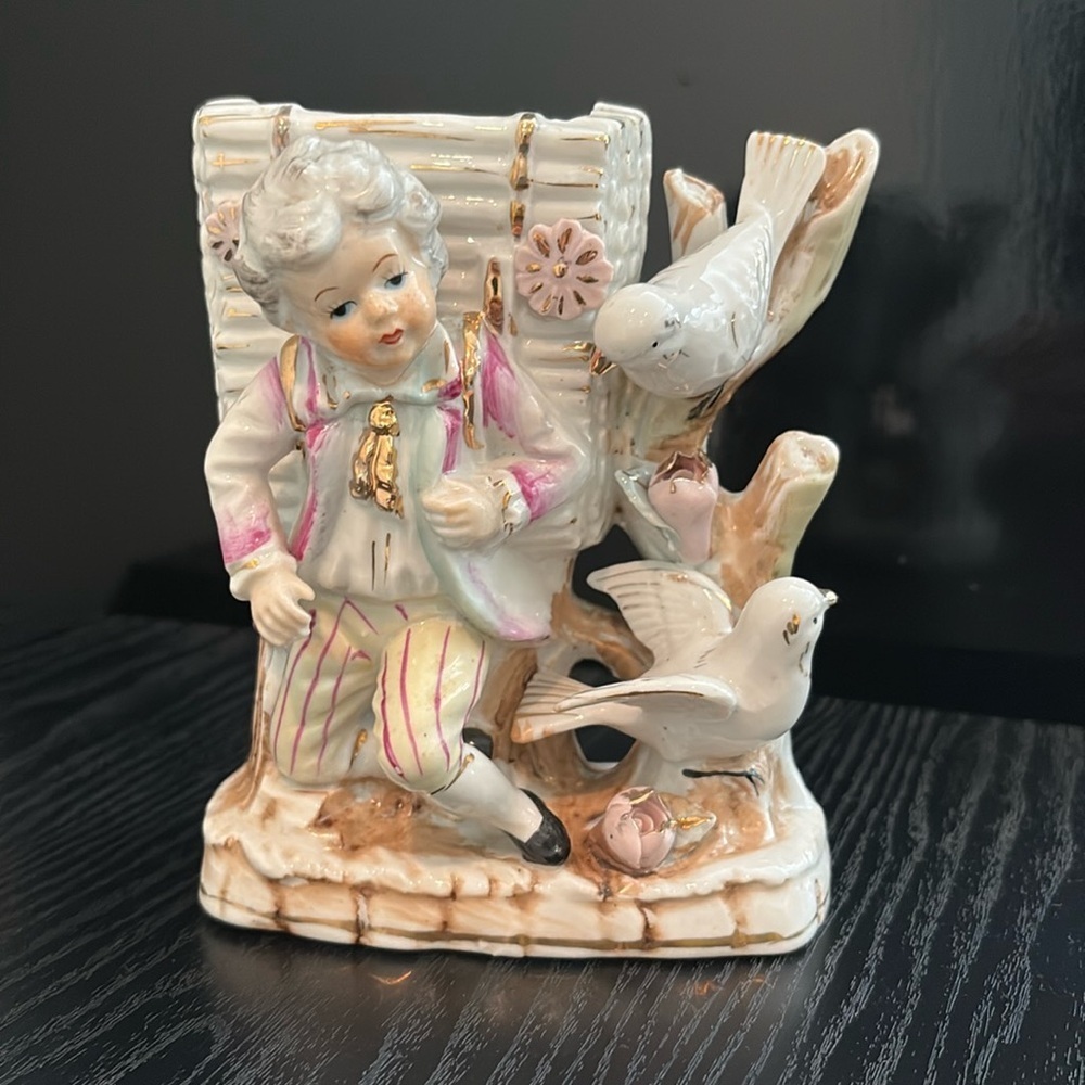Vintage Wales Made in Japan Colonial Boy with Birds Ceramic Vase